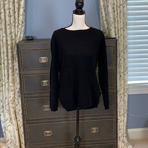 Knyt & Lynk cutout back detail sweater